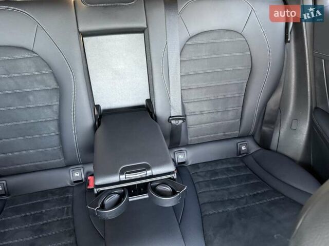 Черный Мерседес EQC, объемом двигателя 0 л и пробегом 155 тыс. км за 33800 $, фото 61 на Automoto.ua