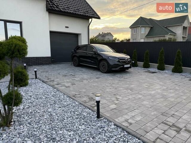 Черный Мерседес EQC, объемом двигателя 0 л и пробегом 155 тыс. км за 33800 $, фото 157 на Automoto.ua