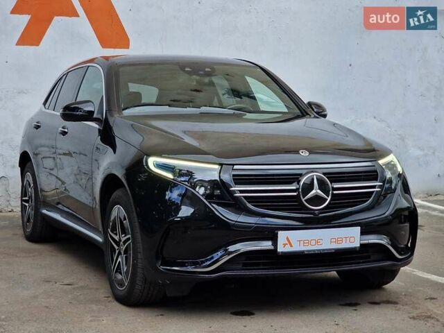 Черный Мерседес EQC, объемом двигателя 0 л и пробегом 60 тыс. км за 39990 $, фото 6 на Automoto.ua