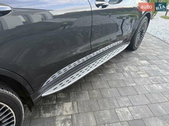 Черный Мерседес EQC, объемом двигателя 0 л и пробегом 155 тыс. км за 33800 $, фото 44 на Automoto.ua