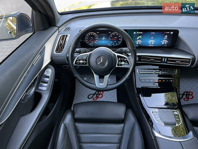 Черный Мерседес EQC, объемом двигателя 0 л и пробегом 49 тыс. км за 39900 $, фото 39 на Automoto.ua