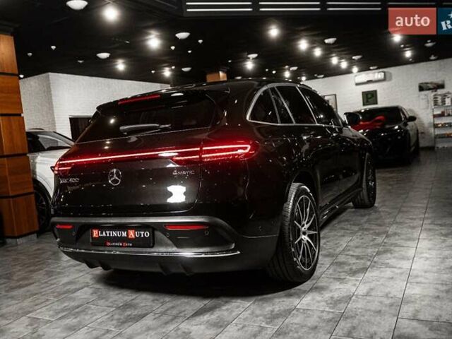 Черный Мерседес EQC, объемом двигателя 0 л и пробегом 53 тыс. км за 38900 $, фото 11 на Automoto.ua