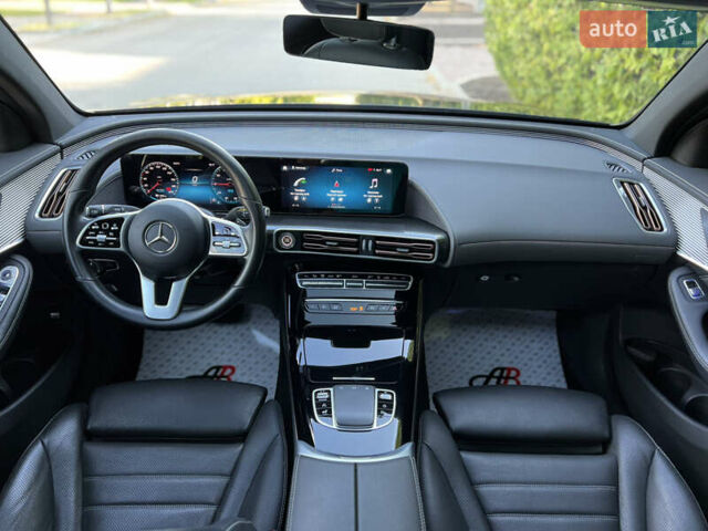 Черный Мерседес EQC, объемом двигателя 0 л и пробегом 49 тыс. км за 39900 $, фото 35 на Automoto.ua