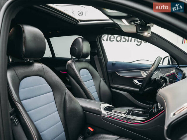 Чорний Мерседес EQC, об'ємом двигуна 0 л та пробігом 164 тис. км за 26405 $, фото 81 на Automoto.ua