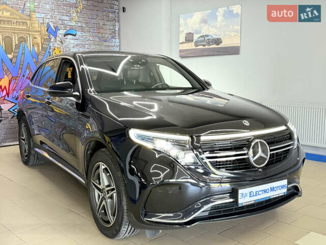 Черный Мерседес EQC, объемом двигателя 0 л и пробегом 54 тыс. км за 43999 $, фото 5 на Automoto.ua