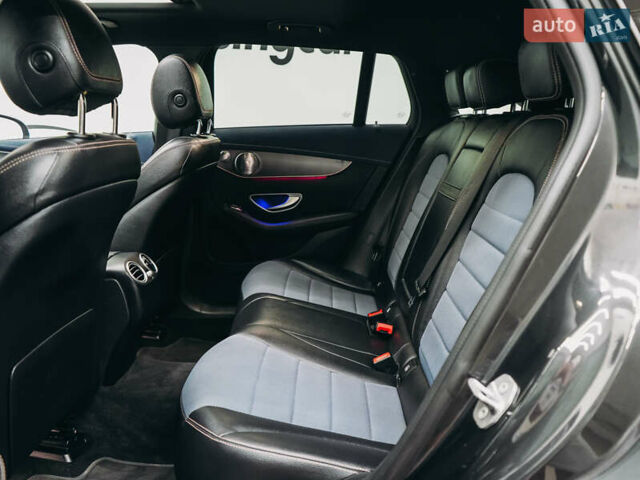 Чорний Мерседес EQC, об'ємом двигуна 0 л та пробігом 164 тис. км за 26405 $, фото 70 на Automoto.ua