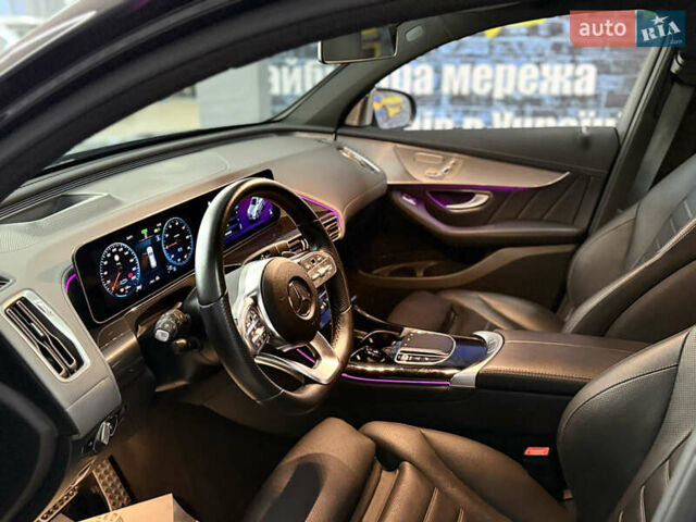 Черный Мерседес EQC, объемом двигателя 0 л и пробегом 54 тыс. км за 43999 $, фото 13 на Automoto.ua