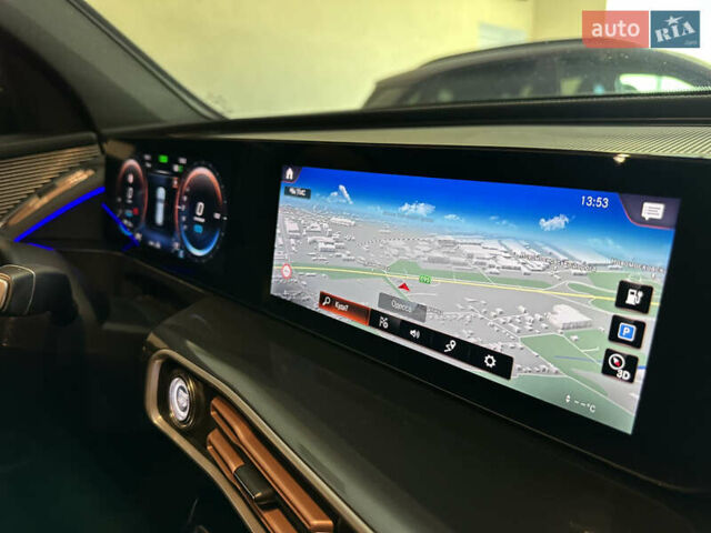 Черный Мерседес EQC, объемом двигателя 0 л и пробегом 175 тыс. км за 28500 $, фото 19 на Automoto.ua