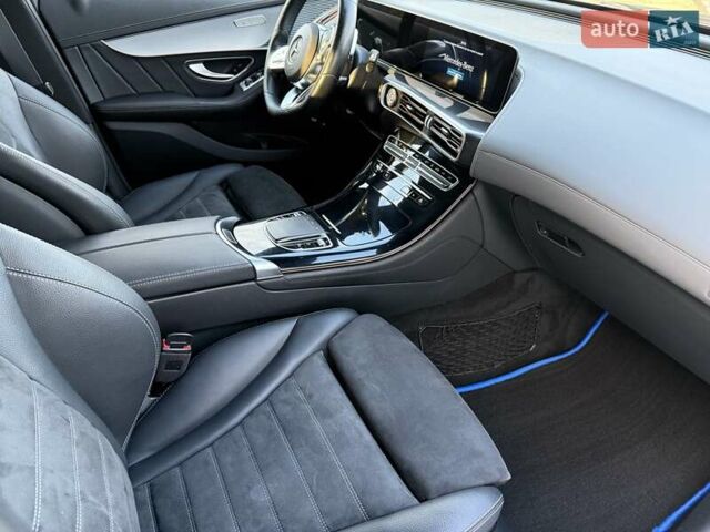 Черный Мерседес EQC, объемом двигателя 0 л и пробегом 155 тыс. км за 33800 $, фото 87 на Automoto.ua