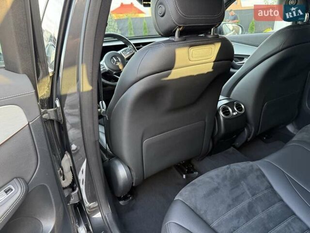 Черный Мерседес EQC, объемом двигателя 0 л и пробегом 155 тыс. км за 33800 $, фото 56 на Automoto.ua