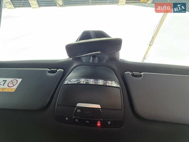 Черный Мерседес EQC, объемом двигателя 0 л и пробегом 155 тыс. км за 33800 $, фото 142 на Automoto.ua