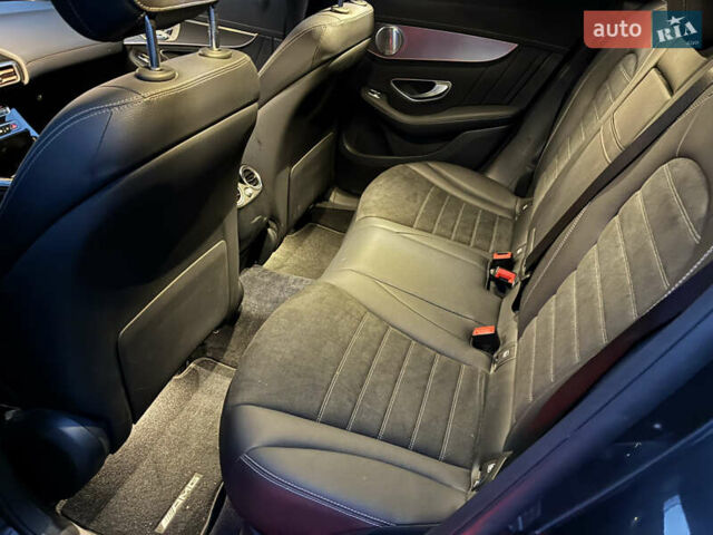 Черный Мерседес EQC, объемом двигателя 0 л и пробегом 137 тыс. км за 34000 $, фото 13 на Automoto.ua