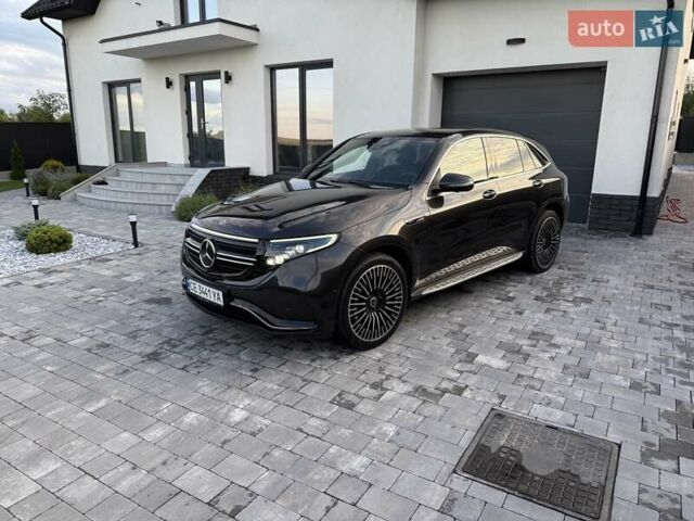 Черный Мерседес EQC, объемом двигателя 0 л и пробегом 155 тыс. км за 33800 $, фото 129 на Automoto.ua