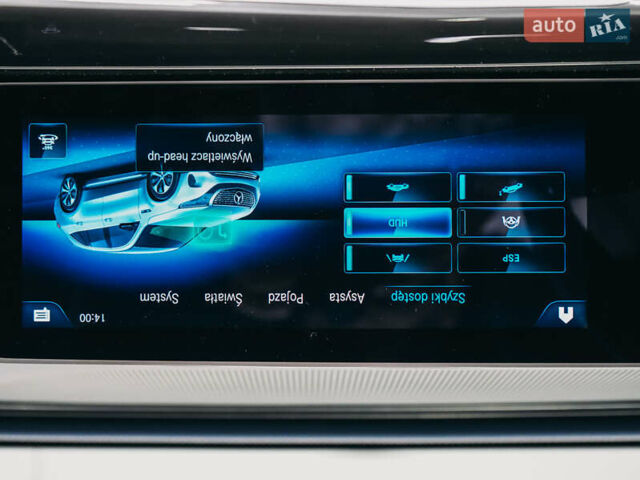 Чорний Мерседес EQC, об'ємом двигуна 0 л та пробігом 164 тис. км за 26405 $, фото 57 на Automoto.ua