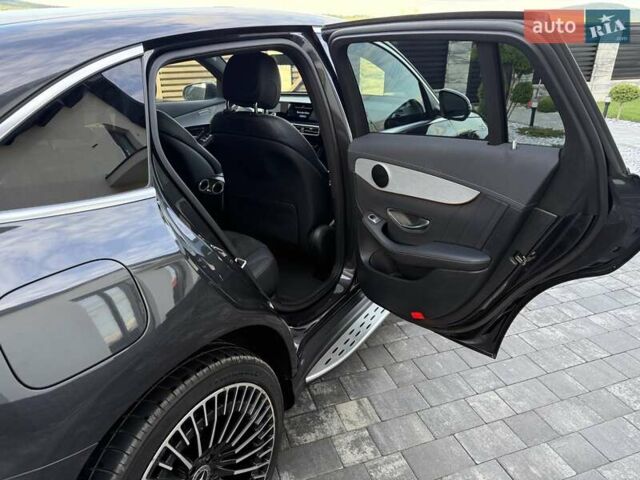 Черный Мерседес EQC, объемом двигателя 0 л и пробегом 155 тыс. км за 33800 $, фото 51 на Automoto.ua