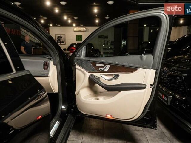 Черный Мерседес EQC, объемом двигателя 0 л и пробегом 53 тыс. км за 38900 $, фото 50 на Automoto.ua