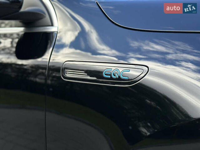 Черный Мерседес EQC, объемом двигателя 0 л и пробегом 65 тыс. км за 38800 $, фото 24 на Automoto.ua
