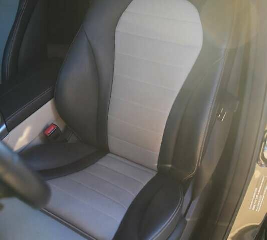 Черный Мерседес EQC, объемом двигателя 0 л и пробегом 78 тыс. км за 33900 $, фото 24 на Automoto.ua