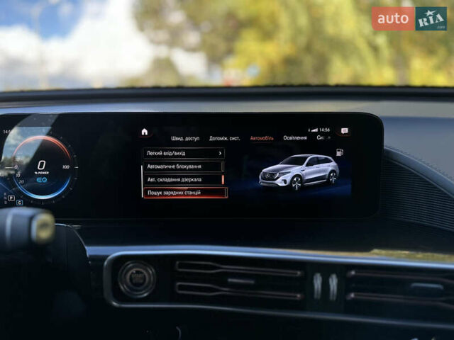 Черный Мерседес EQC, объемом двигателя 0 л и пробегом 65 тыс. км за 38800 $, фото 154 на Automoto.ua