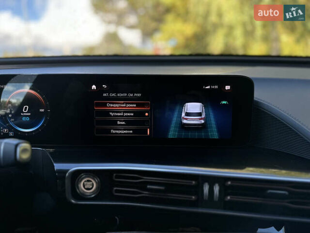 Черный Мерседес EQC, объемом двигателя 0 л и пробегом 65 тыс. км за 38800 $, фото 147 на Automoto.ua