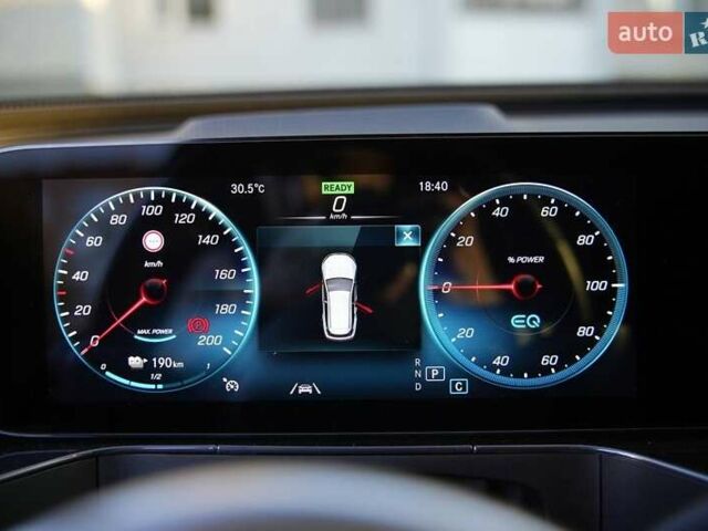 Черный Мерседес EQC, объемом двигателя 0 л и пробегом 78 тыс. км за 33900 $, фото 32 на Automoto.ua