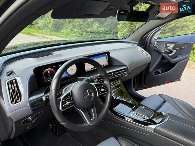 Черный Мерседес EQC, объемом двигателя 0 л и пробегом 92 тыс. км за 34950 $, фото 37 на Automoto.ua
