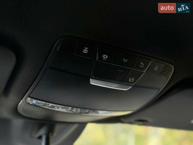 Черный Мерседес EQC, объемом двигателя 0 л и пробегом 65 тыс. км за 38800 $, фото 66 на Automoto.ua