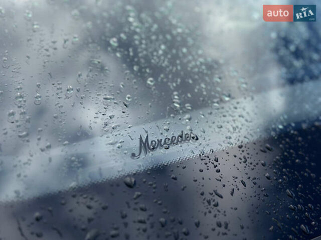 Черный Мерседес EQC, объемом двигателя 0 л и пробегом 65 тыс. км за 38800 $, фото 93 на Automoto.ua
