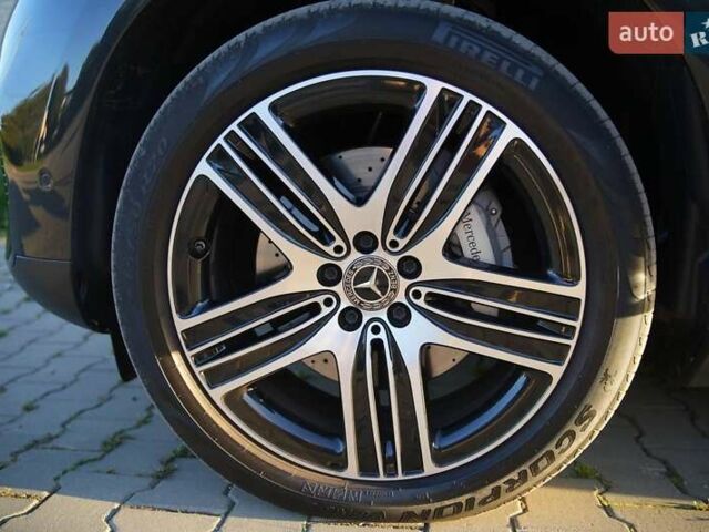 Черный Мерседес EQC, объемом двигателя 0 л и пробегом 78 тыс. км за 33900 $, фото 18 на Automoto.ua