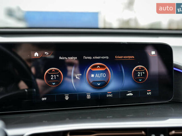 Чорний Мерседес EQC, об'ємом двигуна 0 л та пробігом 75 тис. км за 35500 $, фото 38 на Automoto.ua