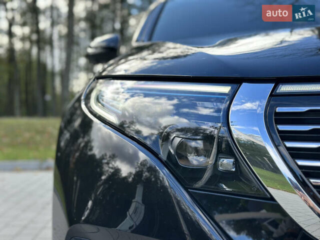 Черный Мерседес EQC, объемом двигателя 0 л и пробегом 65 тыс. км за 38800 $, фото 26 на Automoto.ua