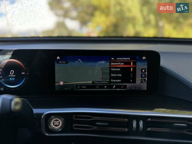 Черный Мерседес EQC, объемом двигателя 0 л и пробегом 65 тыс. км за 38800 $, фото 124 на Automoto.ua