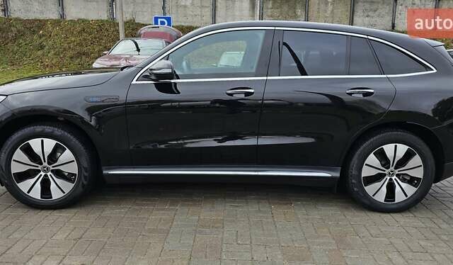 Чорний Мерседес EQC, об'ємом двигуна 0 л та пробігом 70 тис. км за 34282 $, фото 20 на Automoto.ua