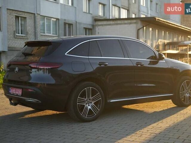 Черный Мерседес EQC, объемом двигателя 0 л и пробегом 78 тыс. км за 33900 $, фото 8 на Automoto.ua