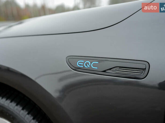 Чорний Мерседес EQC, об'ємом двигуна 0 л та пробігом 75 тис. км за 35500 $, фото 10 на Automoto.ua