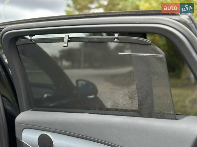 Черный Мерседес EQC, объемом двигателя 0 л и пробегом 65 тыс. км за 38800 $, фото 74 на Automoto.ua