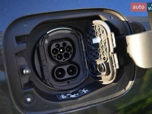 Черный Мерседес EQC, объемом двигателя 0 л и пробегом 78 тыс. км за 33900 $, фото 50 на Automoto.ua