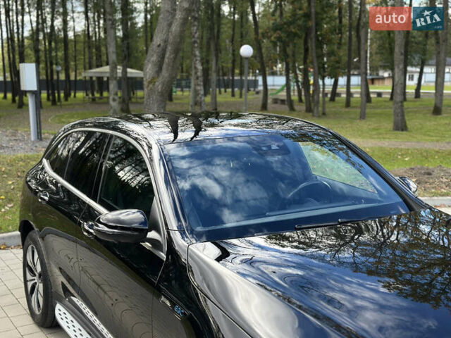 Черный Мерседес EQC, объемом двигателя 0 л и пробегом 65 тыс. км за 38800 $, фото 20 на Automoto.ua