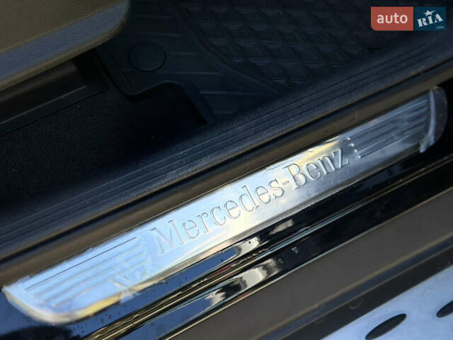 Черный Мерседес EQC, объемом двигателя 0 л и пробегом 65 тыс. км за 38800 $, фото 178 на Automoto.ua