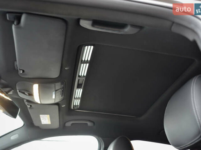 Чорний Мерседес EQC, об'ємом двигуна 0 л та пробігом 75 тис. км за 35500 $, фото 29 на Automoto.ua