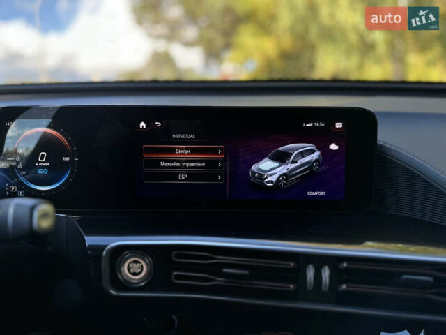 Черный Мерседес EQC, объемом двигателя 0 л и пробегом 65 тыс. км за 38800 $, фото 152 на Automoto.ua