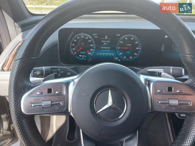 Чорний Мерседес EQC, об'ємом двигуна 0 л та пробігом 57 тис. км за 37000 $, фото 2 на Automoto.ua