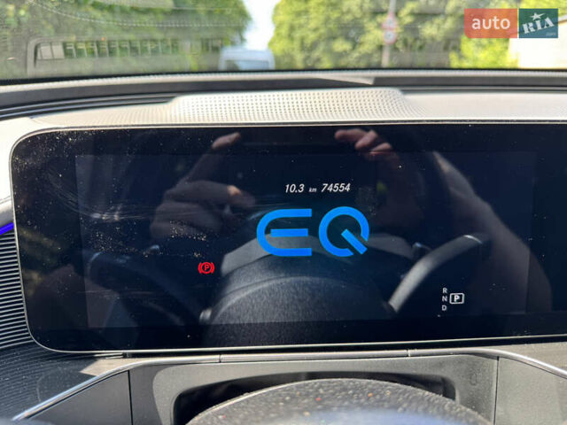 Чорний Мерседес EQC, об'ємом двигуна 0 л та пробігом 69 тис. км за 36900 $, фото 14 на Automoto.ua