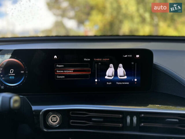 Черный Мерседес EQC, объемом двигателя 0 л и пробегом 65 тыс. км за 38800 $, фото 130 на Automoto.ua