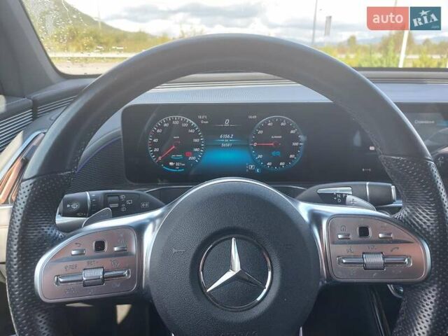 Чорний Мерседес EQC, об'ємом двигуна 0 л та пробігом 57 тис. км за 37000 $, фото 4 на Automoto.ua