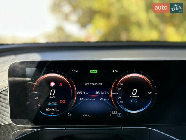 Черный Мерседес EQC, объемом двигателя 0 л и пробегом 65 тыс. км за 38800 $, фото 111 на Automoto.ua