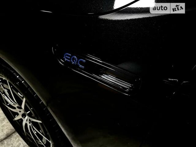 Черный Мерседес EQC, объемом двигателя 0 л и пробегом 35 тыс. км за 49500 $, фото 25 на Automoto.ua