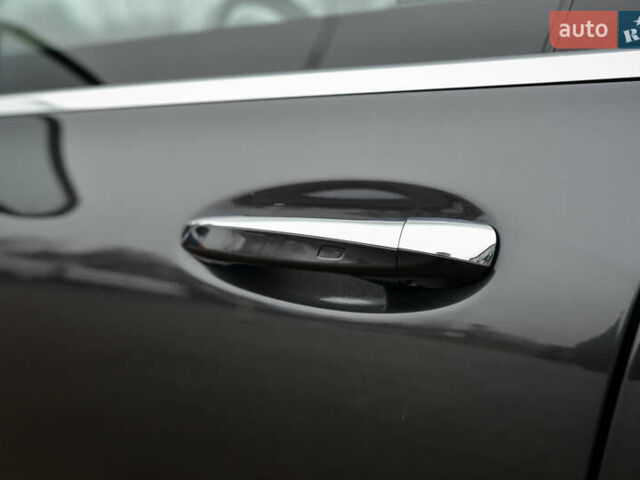 Чорний Мерседес EQC, об'ємом двигуна 0 л та пробігом 75 тис. км за 35500 $, фото 23 на Automoto.ua