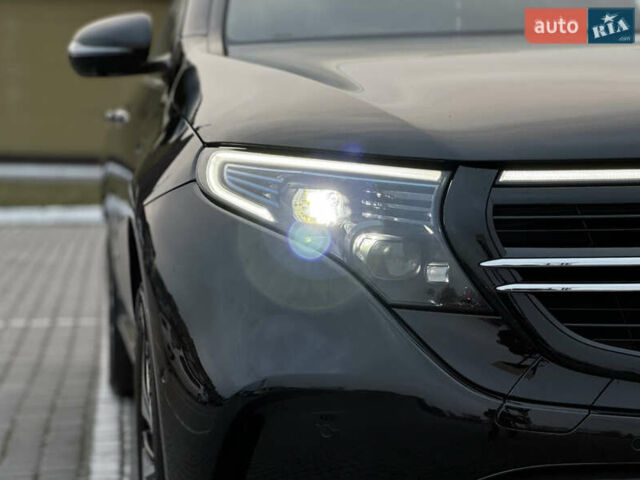 Чорний Мерседес EQC, об'ємом двигуна 0 л та пробігом 41 тис. км за 50000 $, фото 27 на Automoto.ua