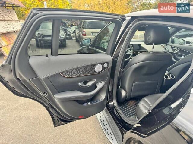 Черный Мерседес EQC, объемом двигателя 0 л и пробегом 41 тыс. км за 24750 $, фото 22 на Automoto.ua